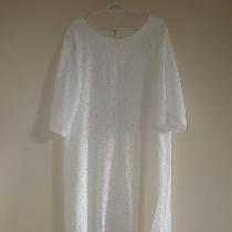 This is a simple dress I put together for Yom Kippur. The lining is made with linen and the shel...