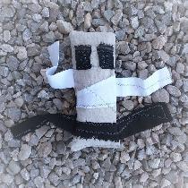 I can't throw any linen scraps away so I make these silly dog toys that my dog Jax likes to shak...