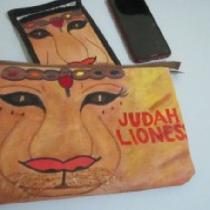 4C22 100% Linen hand painted makeup bag and cell phone case