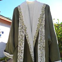 This hooded jacket was made with IL019 Bleached & Dried Herb. The vines are hand painted wit...