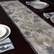 Kim, Table runner botanically printed with Ja...