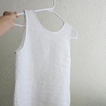 My first linen project! I used IL019 in Bleached. 
I rolled the neckline and armholes and left...