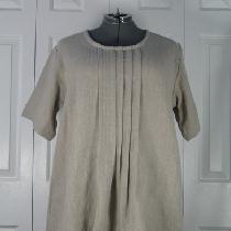 100% mid-weight linen was used to create this style called the Wave Top