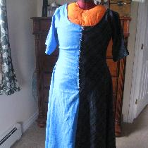 Parti colored cotehardie