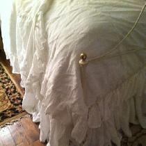 Debbie, Romantic Washed Linen Bedding
Ruffled D...