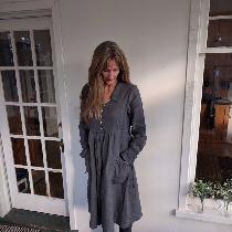 Beth, Charcoal Grey 100% linen 'Caroline' dres...