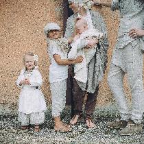 Aaron, SIMPLY COVERED IN PURE LINEN
Featuring...