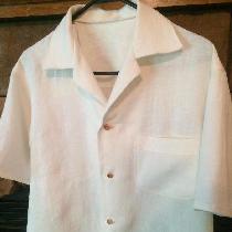 Bleached Linen shirt made using a vintage pattern. I loved working with this fabric. I making pa...