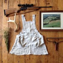 Jessica, A simple harvesting apron in mixed natur...