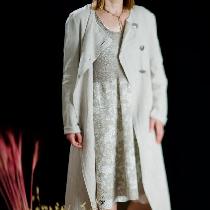 Maria, 100% linen :)
Top part of the dress is...