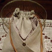 Japanese purse in natural linen.