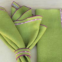Linen Dinner Napkins with Embroidered Detail.
K Style Design