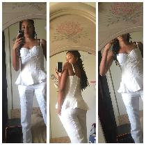 A detailed view of my white shelled bustier top with matching slim fit pants.
Made out of IL019...